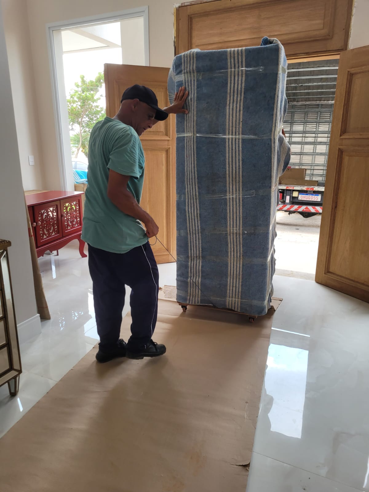 Caminhão moderno